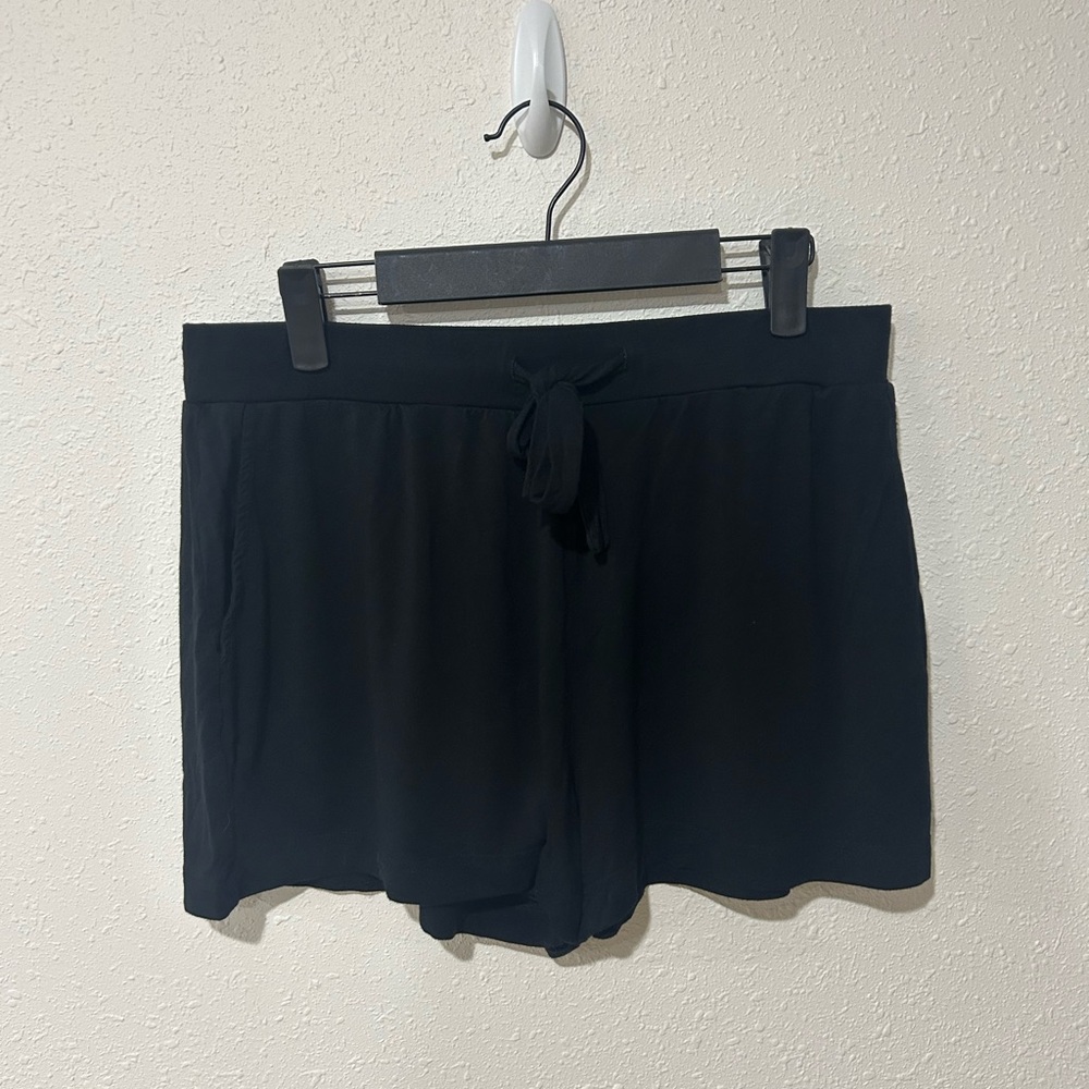 Cozy Earth Bamboo Stretch Knit Shorts Size Medium